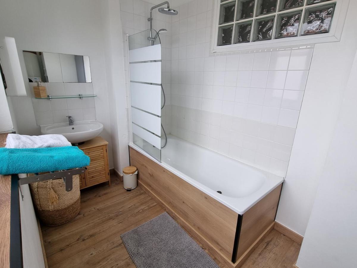 Duplex Ideal Famille, 2 Mn De St-Omer Centre Lejlighed Saint-Martin-au-Laert Eksteriør billede